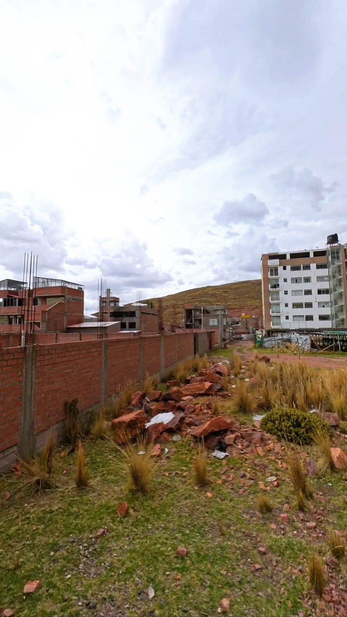 Imagen de JULIACA: PROPIEDAD DE 1000M², MISMA AV. CIRCUNVALACIÓN